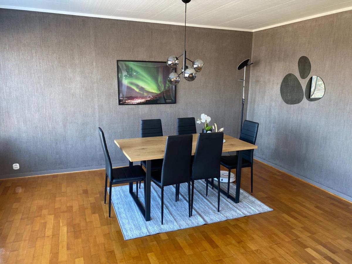 Big Central House, Free Parking, Wifi, 3 Bedrooms ナルヴィク エクステリア 写真