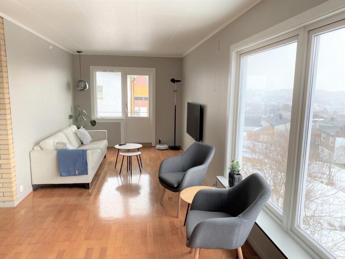 Big Central House, Free Parking, Wifi, 3 Bedrooms ナルヴィク エクステリア 写真